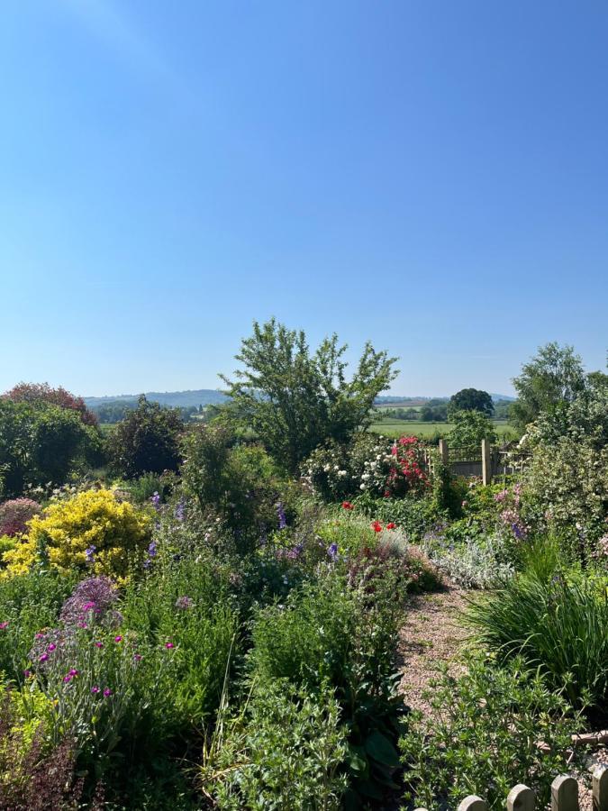 Cwm Lodge, An Idyllic Retreat In The Heart Of Herefordshire! Exterior foto